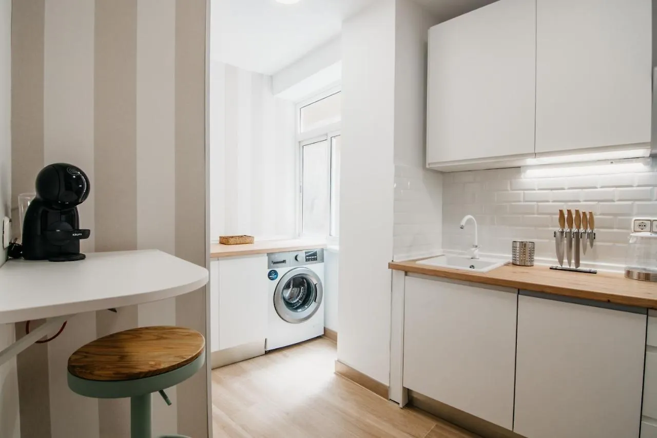 Tuguest Halcon Apartment Granada