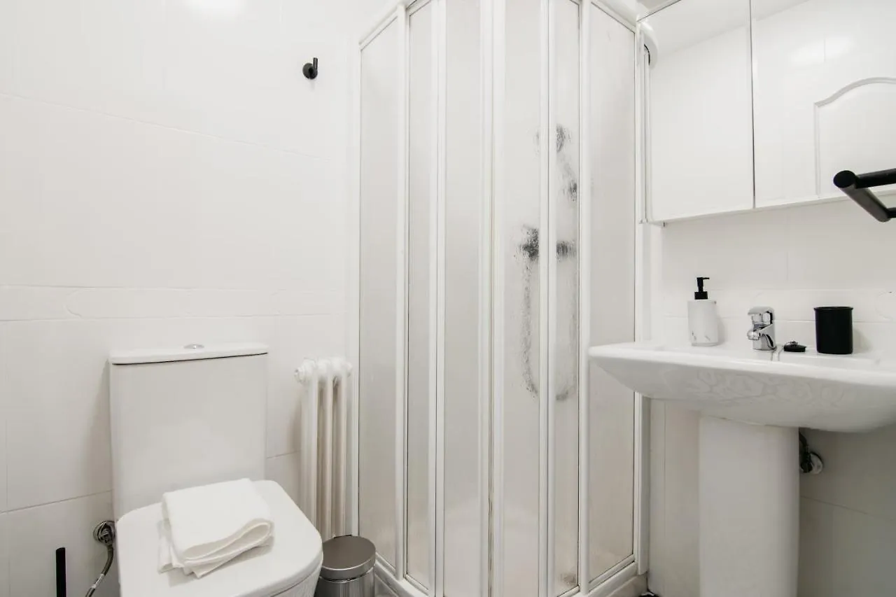 Tuguest Halcon Apartment Granada